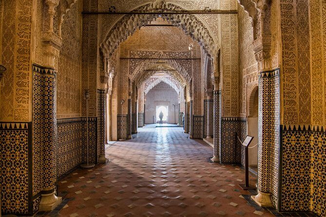 Alhambra with Nazaries Palaces Private Tour from Seville - Generalife Gardens: where you slow down without wasting time